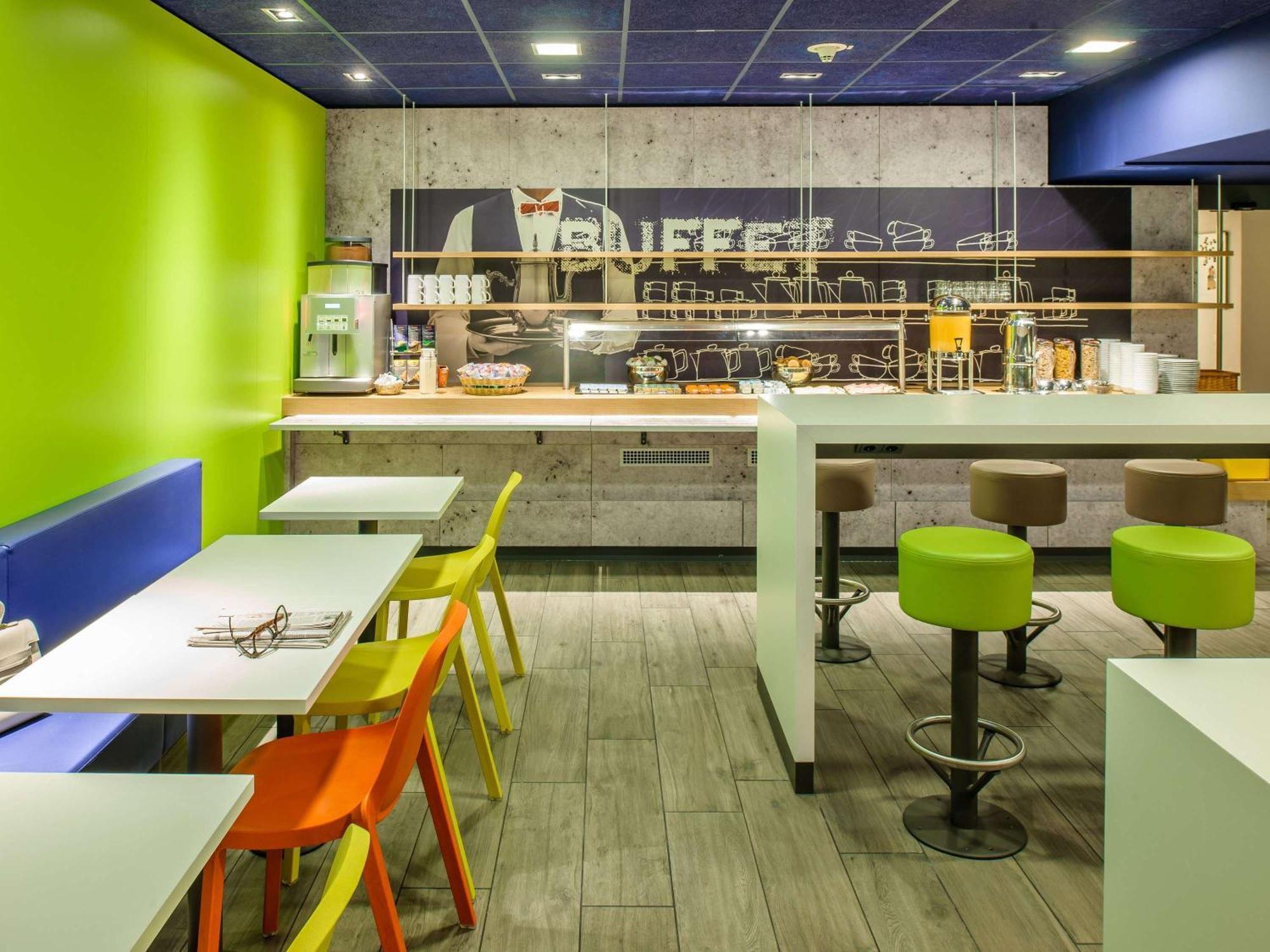 Ibis Budget Berlin Kurfuerstendamm - Neu Renoviert Exterior photo