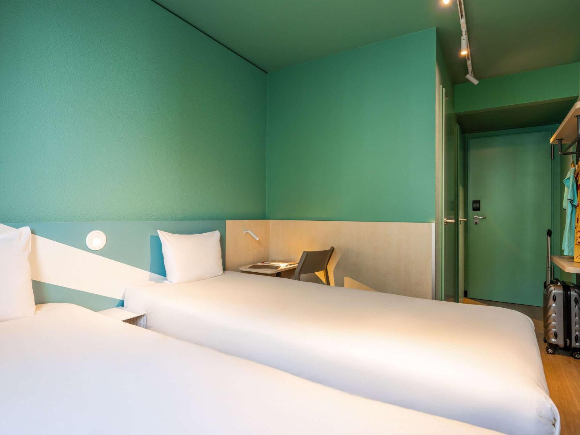 Ibis Budget Berlin Kurfuerstendamm - Neu Renoviert Exterior photo