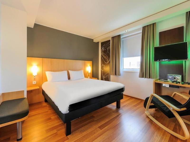 Ibis Budget Berlin Kurfuerstendamm - Neu Renoviert Exterior photo